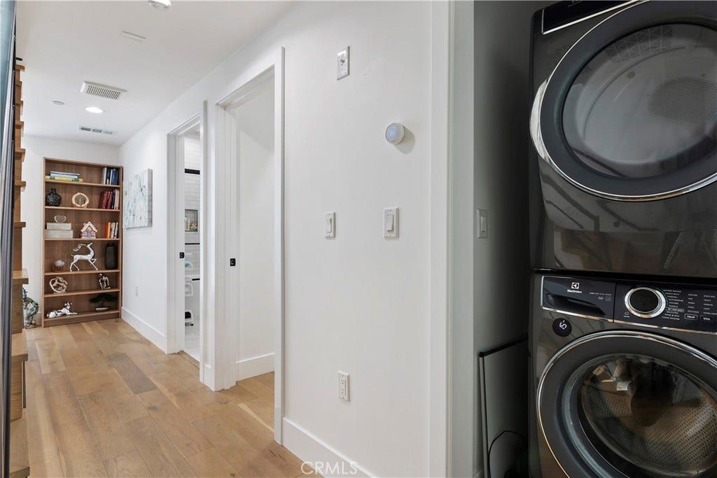 6511 N Contour, North Hollywood, CA 91606, photo 35