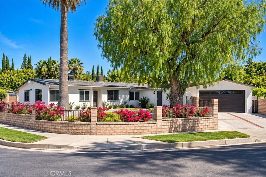 7333 Mclaren, West Hills, CA
