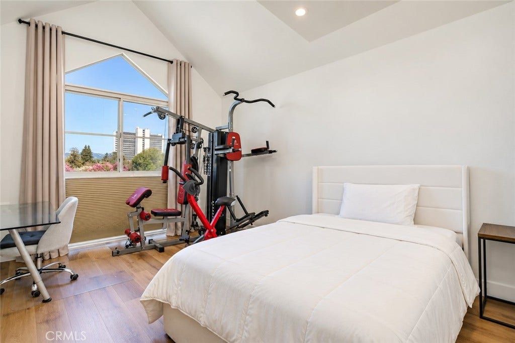 1401 S Bentley Avenue, #403, Los Angeles, CA 90025, photo 19