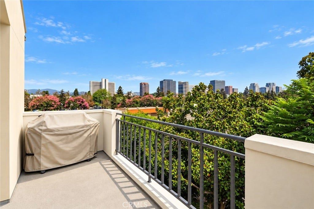 1401 S Bentley Avenue, #403, Los Angeles, CA 90025, photo 28