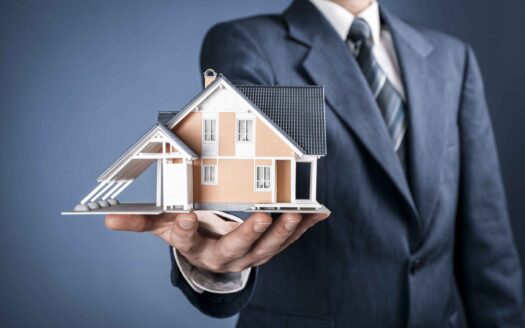 realtor in Calabasas